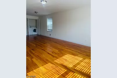 523 Broadway, Elizabeth, NJ 07206 - Photo 2