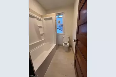 154 Spring St, Orange, NJ 07050 - Photo 4