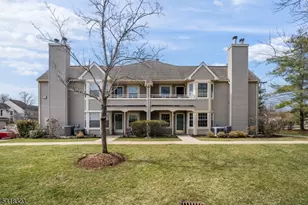 809 Porter Way, Bridgewater, NJ 08807 - Photo 2