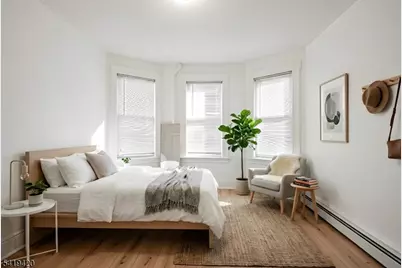 134 Burgess Pl, Passaic, NJ 07055 - Photo 4