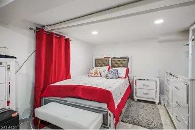 134 Burgess Pl, Passaic, NJ 07055 - Photo 28