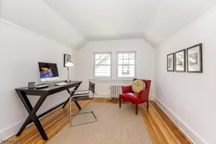 227 Grove St, Montclair, NJ 07042 - Photo 32