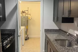 100 Liberty Village Dr, Warren Township, NJ 07059 - Photo 14