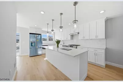 60 Dewitt St, Garfield, NJ 07026 - Photo 2