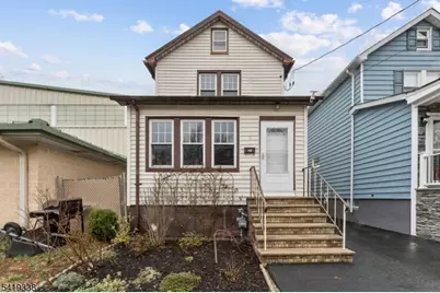 515 E Blancke St, Linden, NJ 07036 - Photo 2