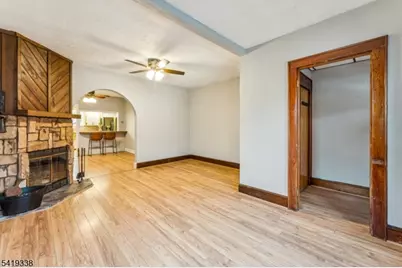 515 E Blancke St, Linden, NJ 07036 - Photo 6