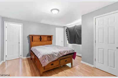 61 Cutler St, Newark, NJ 07104 - Photo 10