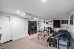 40 Highfield Ln, Nutley, NJ 07110 - Photo 24