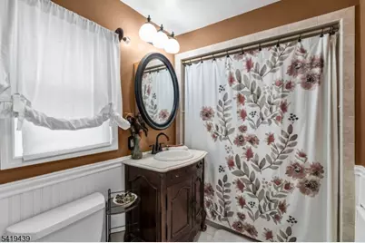 40 Highfield Ln, Nutley, NJ 07110 - Photo 22