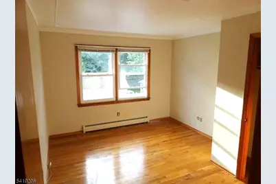 400 Myrtle Ave #2, Garwood, NJ 07027 - Photo 6