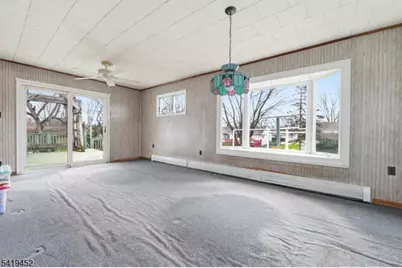 808 Charles Rd, Lopatcong Township, NJ 08865 - Photo 16