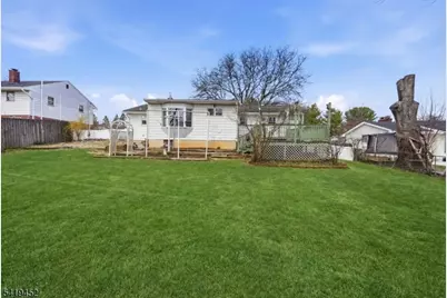 808 Charles Rd, Lopatcong Township, NJ 08865 - Photo 28