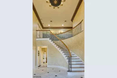 15 Michelle Way, Montville Township, NJ 07058 - Photo 2