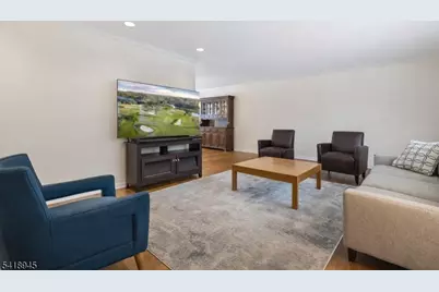 9 Klara Ct, Madison, NJ 07940 - Photo 2