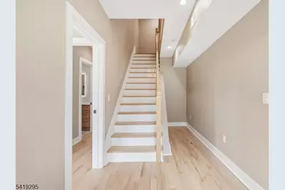 49 Park Ave #2, Madison, NJ 07940 - Photo 10