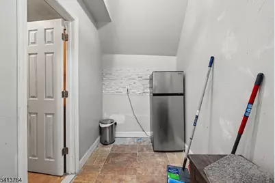 458 Fairview Ave, Orange, NJ 07050 - Photo 40