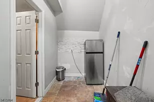 458 Fairview Ave, Orange, NJ 07050 - Photo 40