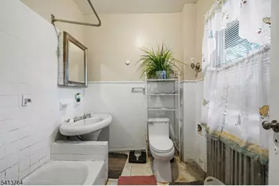 458 Fairview Ave, Orange, NJ 07050 - Photo 32