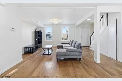 64 Willoughby St, Newark, NJ 07112 - Photo 2