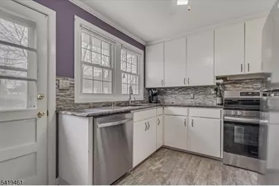 27 Prospect Ave, Pequannock Township, NJ 07444 - Photo 8