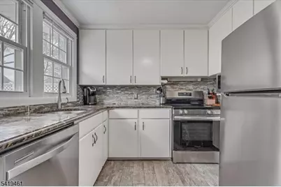 27 Prospect Ave, Pequannock Township, NJ 07444 - Photo 10