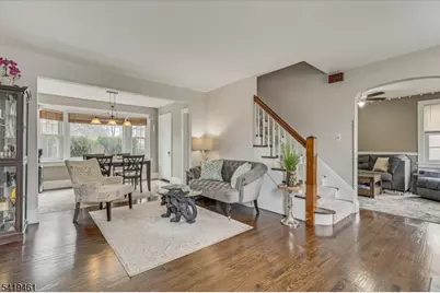 27 Prospect Ave, Pequannock Township, NJ 07444 - Photo 4