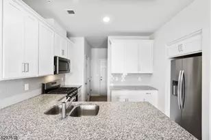 3 Sadie Cir, Union Township, NJ 07083 - Photo 8