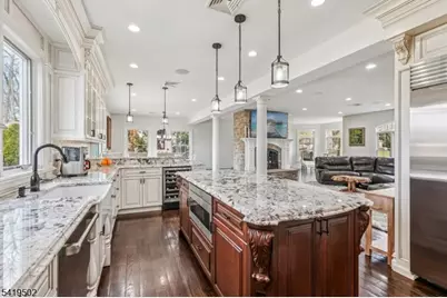 73 Maple Ave, Wayne, NJ 07470 - Photo 12