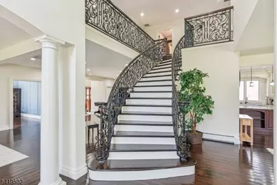 73 Maple Ave, Wayne, NJ 07470 - Photo 4