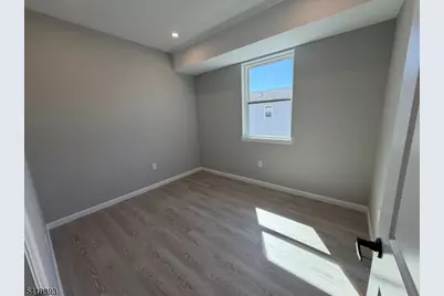 30 Auburn St., Paterson, NJ 07501 - Photo 4