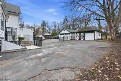 106 Freeman Ave, East Orange, NJ 07018 - Photo 38