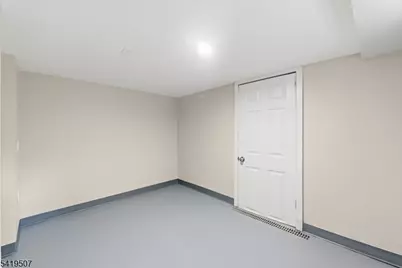 106 Freeman Ave, East Orange, NJ 07018 - Photo 34