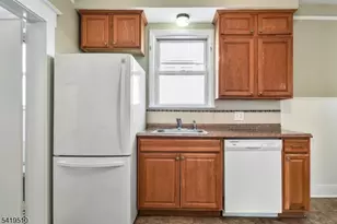 68 North St Unit, Madison, NJ 07940 - Photo 6