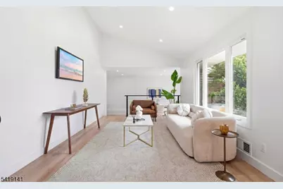 317 Ledden Ter, South Plainfield, NJ 07080 - Photo 6