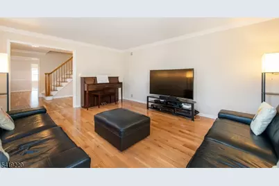 43 Wilkeshire Blvd, Randolph Township, NJ 07869 - Photo 6