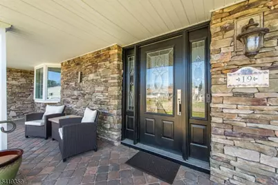 19 Caryn Place, Fairfield, NJ 07004 - Photo 2