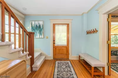 530 Up Mountain Avenue, Montclair, NJ 07043 - Photo 6