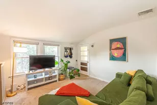 530 Up Mountain Ave, Montclair, NJ 07043 - Photo 30