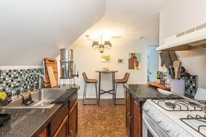 530 Up Mountain Avenue, Montclair, NJ 07043 - Photo 34