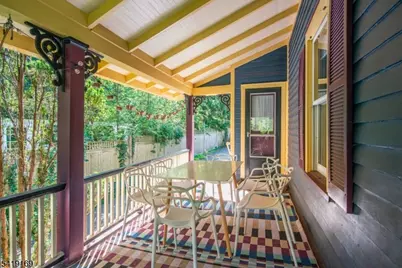 530 Up Mountain Avenue, Montclair, NJ 07043 - Photo 4