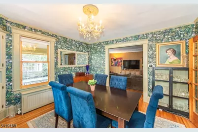 530 Up Mountain Avenue, Montclair, NJ 07043 - Photo 10