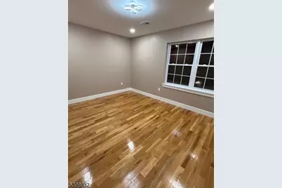 13 Brook St, Belleville, NJ 07109 - Photo 14