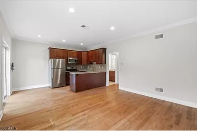 39 Bellows Ln, Montville Township, NJ 07082 - Photo 8