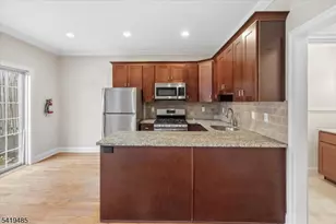 37 Bellows Ln, Montville Township, NJ 07082 - Photo 10