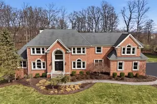 4 Michele Crossing, Raritan Township, NJ 08822 - Photo 1