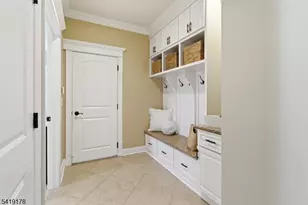 4 Michele Crossing, Raritan Township, NJ 08822 - Photo 16