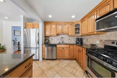 171 S Springfield Ave, Springfield, NJ 07081 - Photo 6