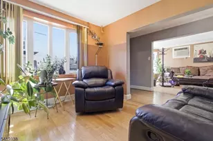 272 Oswald Pl, Union Township, NJ 07088 - Photo 10