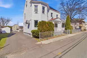 272 Oswald Pl, Union Township, NJ 07088 - Photo 2