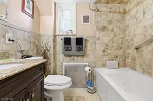 272 Oswald Pl, Union Township, NJ 07088 - Photo 22